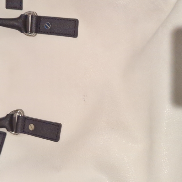 Michael Kors Black and White Large Purse - Picture 2 of 2